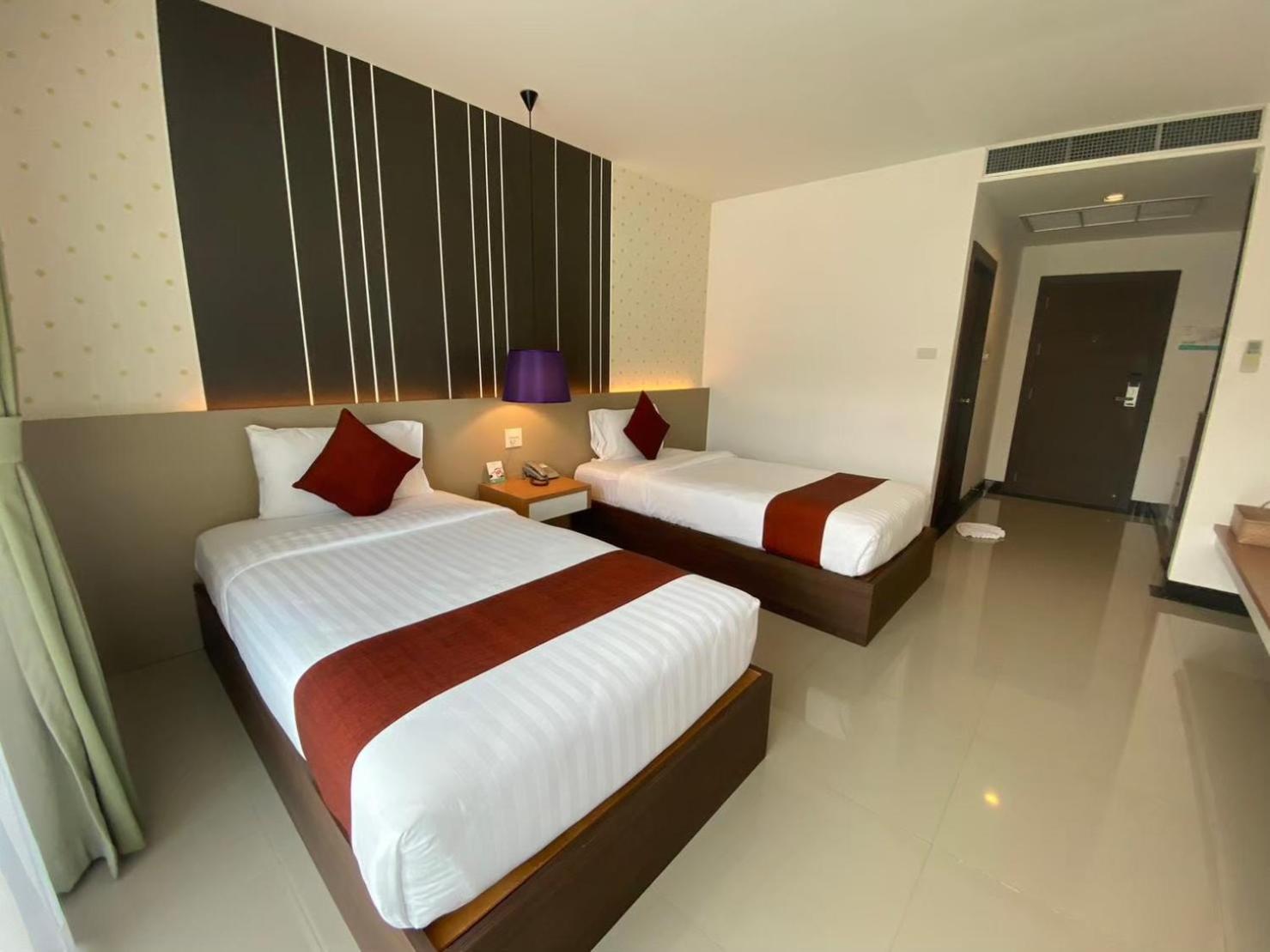 Siva Royal Hotel Phatthalung Exterior photo