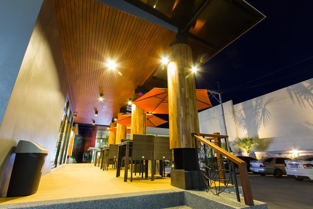 Siva Royal Hotel Phatthalung Exterior photo