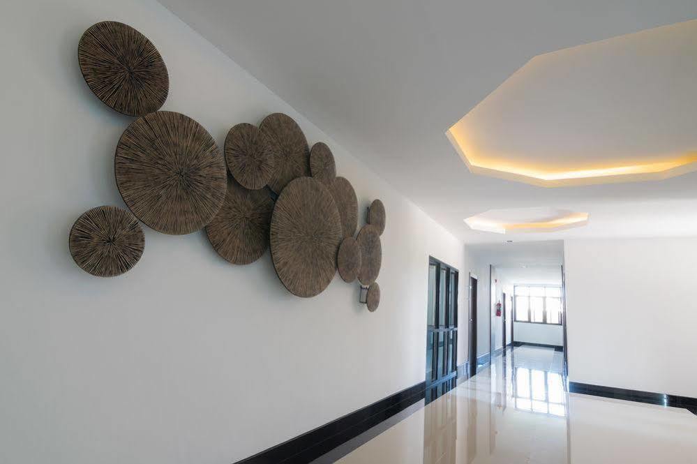 Siva Royal Hotel Phatthalung Exterior photo