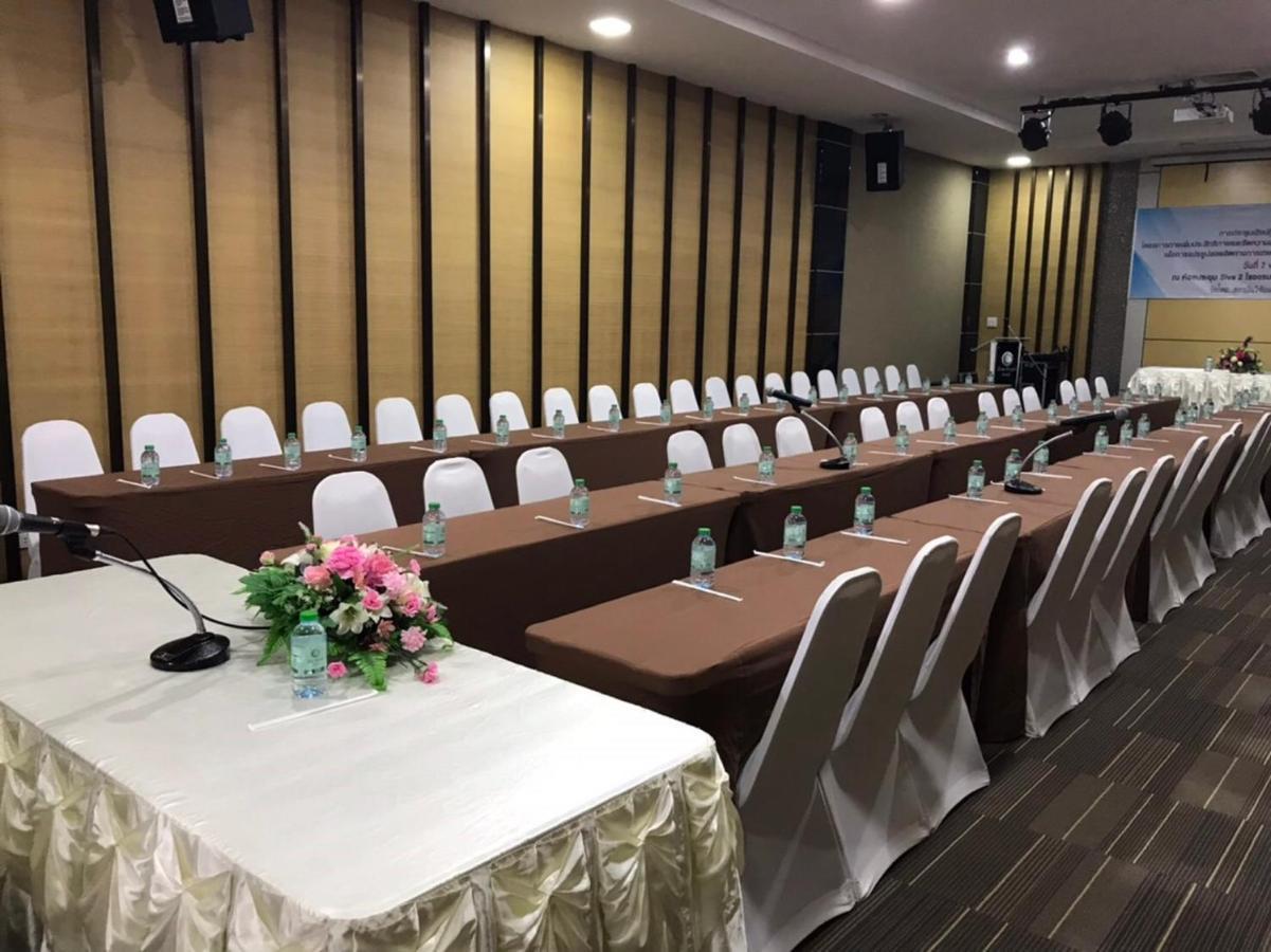 Siva Royal Hotel Phatthalung Exterior photo